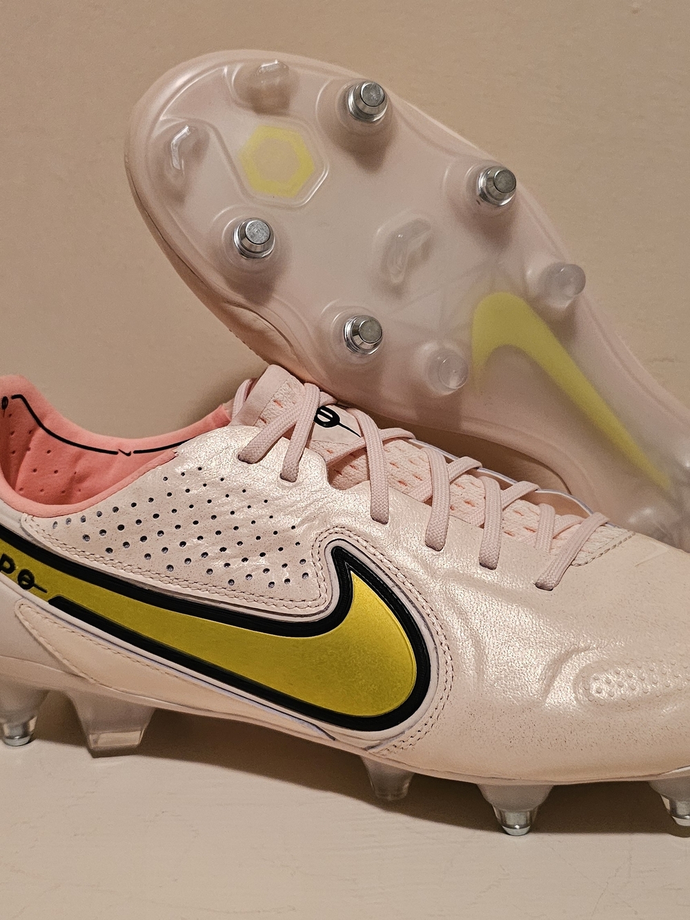 The Nike Tiempo Legend 9 Elite SG-Pro AC “Guava Ice” (DB0822-801) Men's Size 9